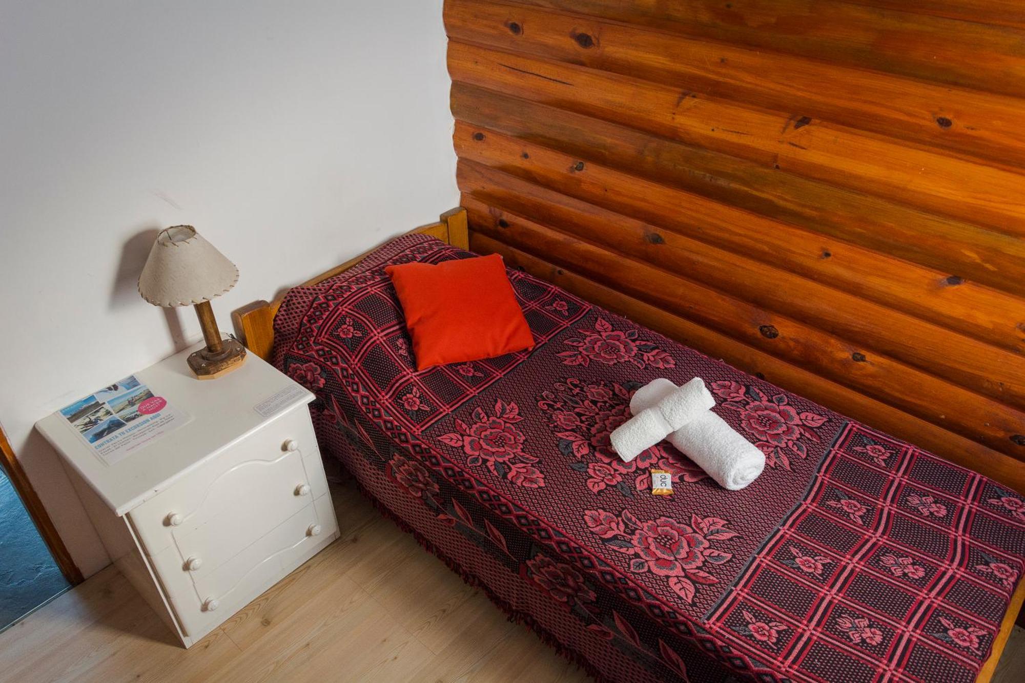 Hostel Buenos Aires El Calafate Rum bild